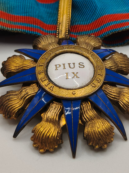 Papal Order of Pius IX Commander Medal. Vatican