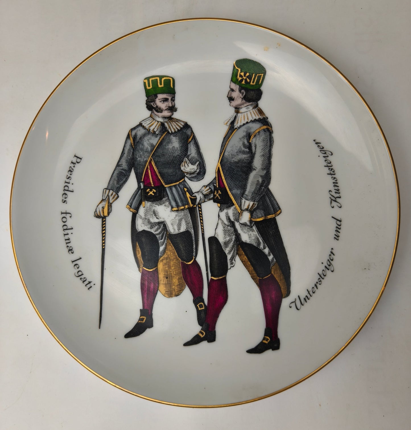 Conmemorative Military Porcelain Plate. Germany.