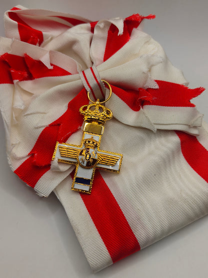 Order Of Aeronautical Merit, Badge of Grand Cross. Spain