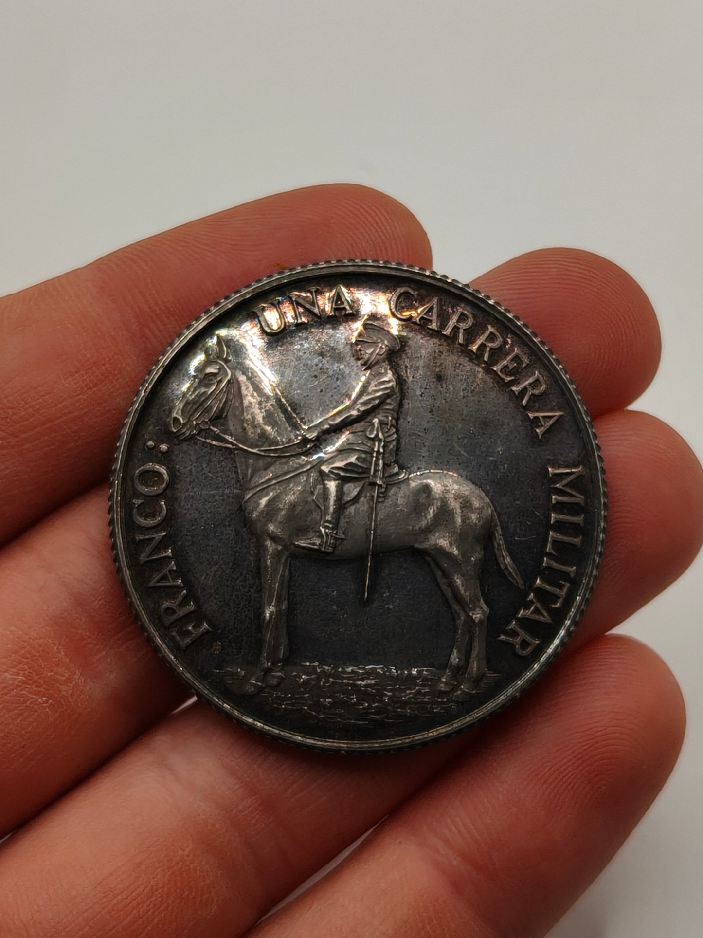Medalla conmemorativa Franco plata de ley
