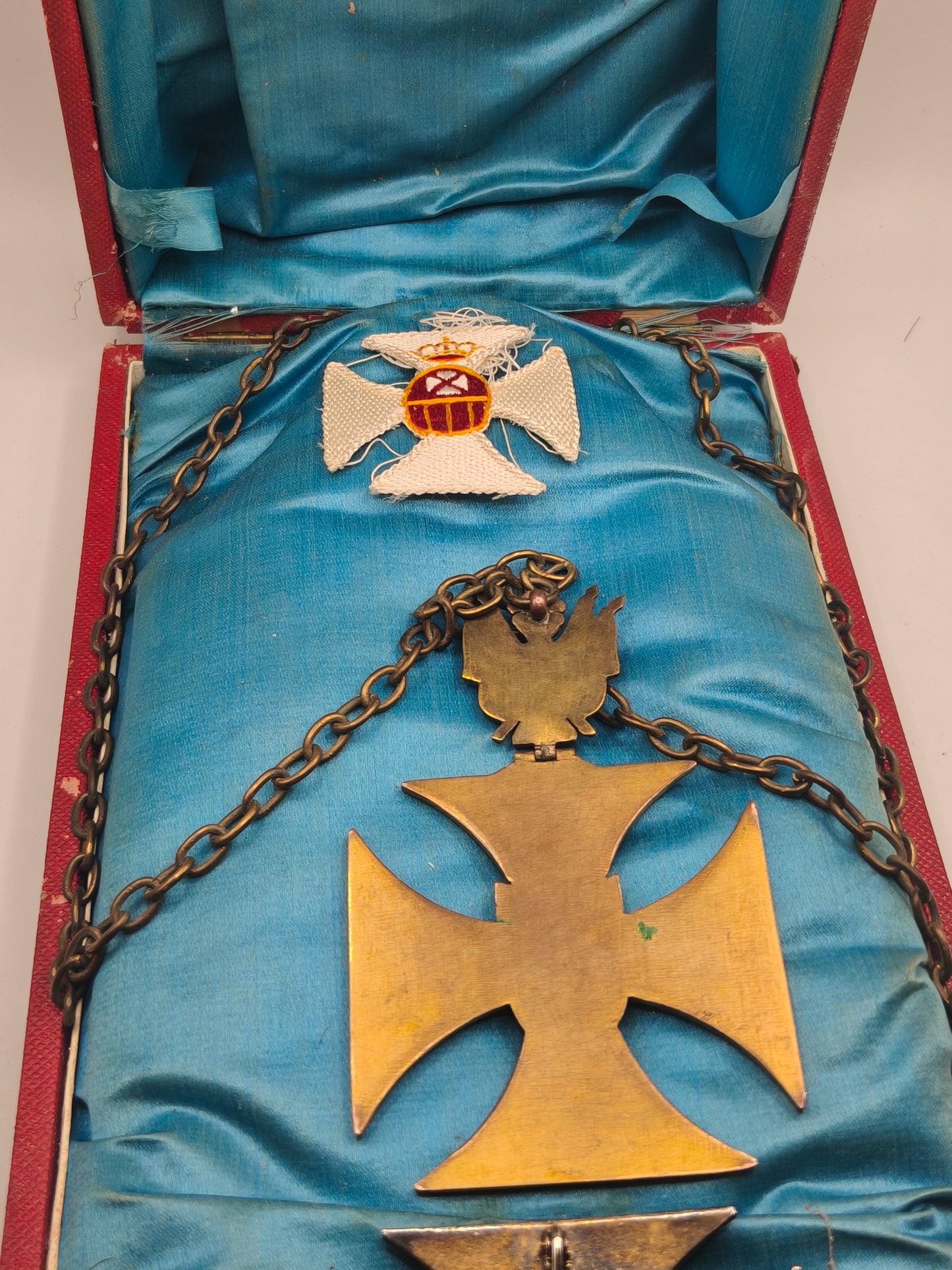 Commander set of the Order of Our Lady of Mercy. Spanish Chapter.