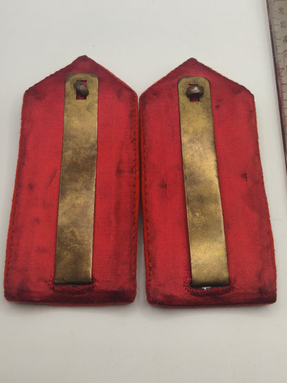 Spanish diplomatic epaulettes. Goldwork