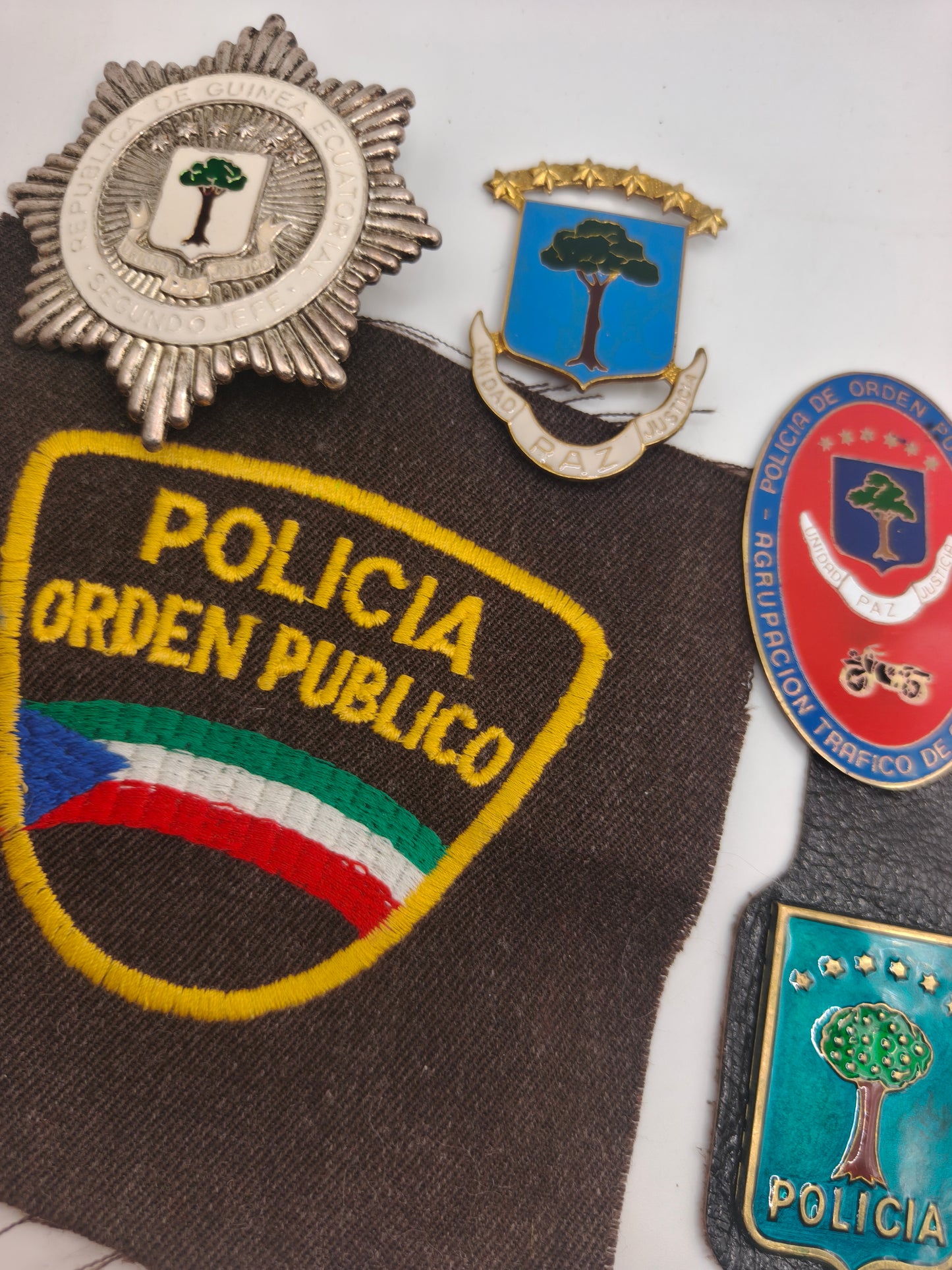 Guinea Ecuatorial Lot Badges.