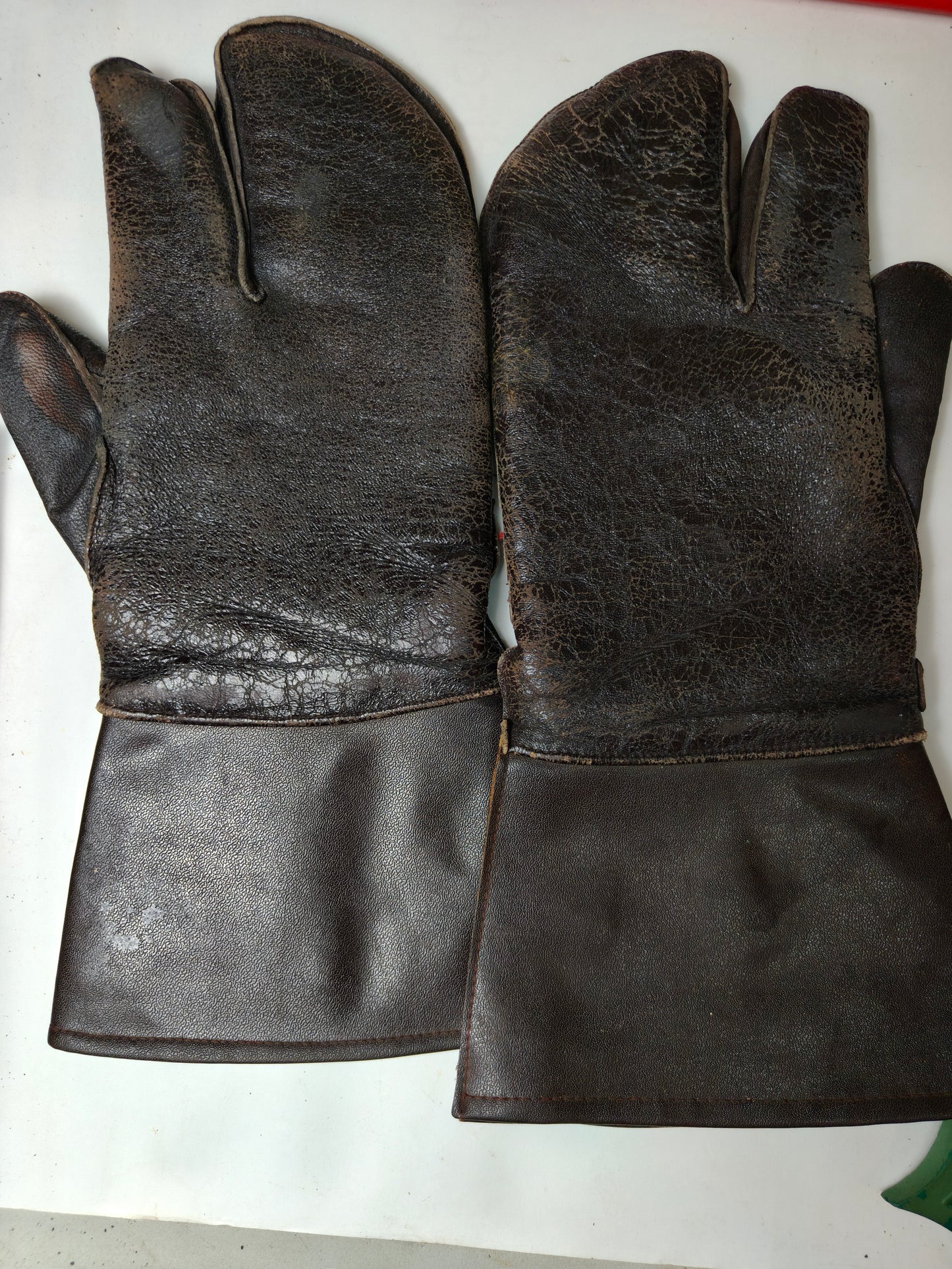 German Pilot Gloves. IIWW