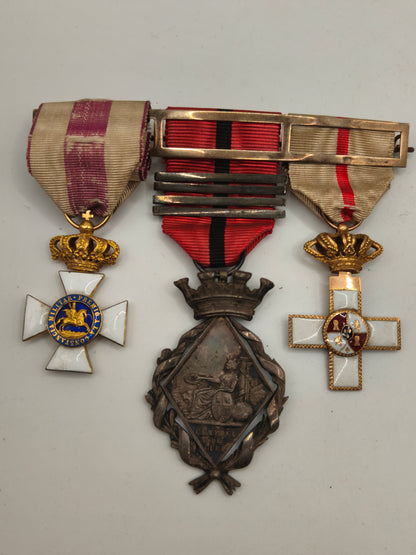Pasador Medallas Guerra de Cuba I República. Mérito militar en oro