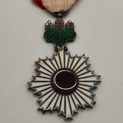 Order of the Rising Sun, Medal Class. Japan