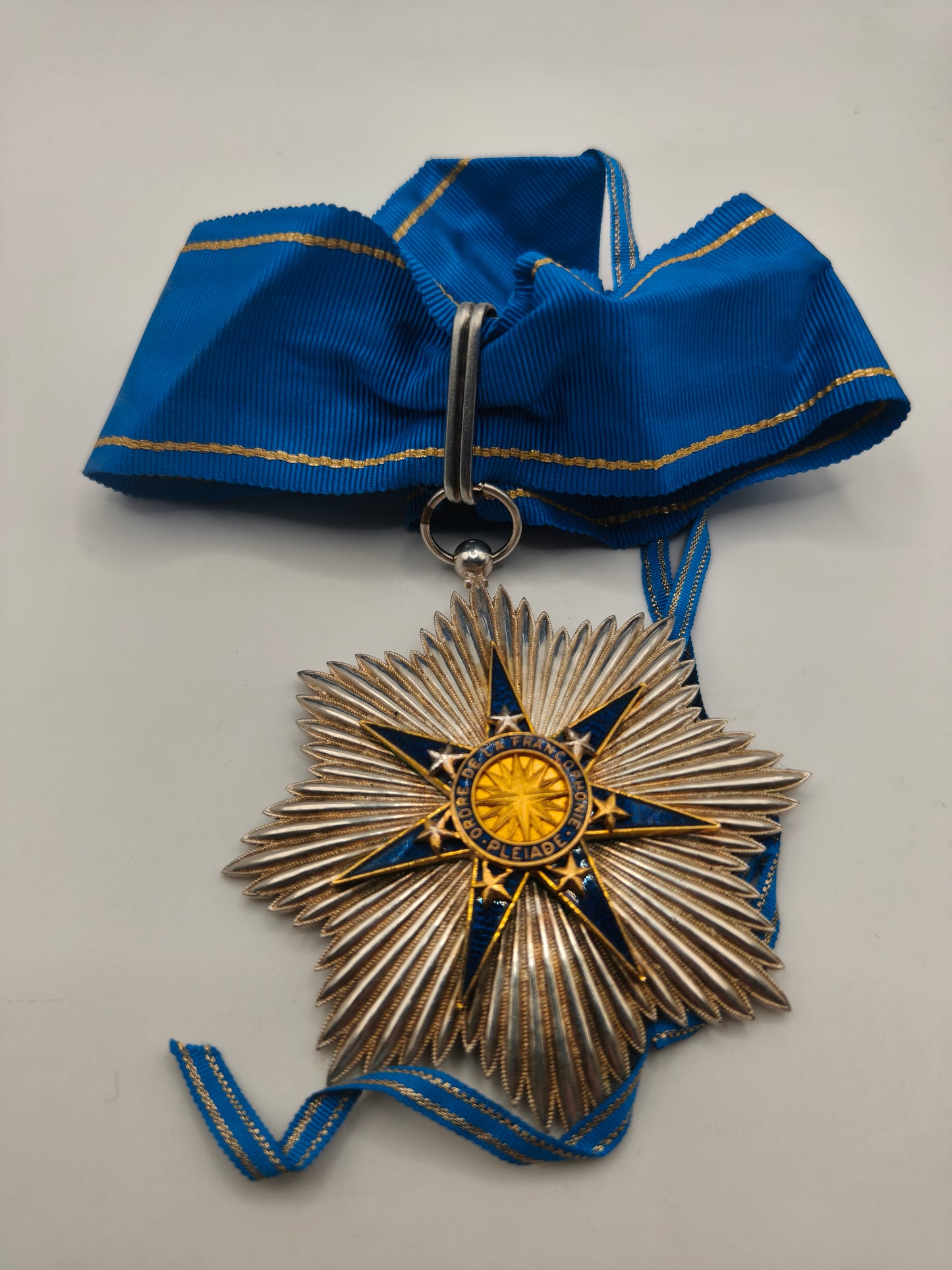 Medalla encomendador Orden Pleiade. Francia