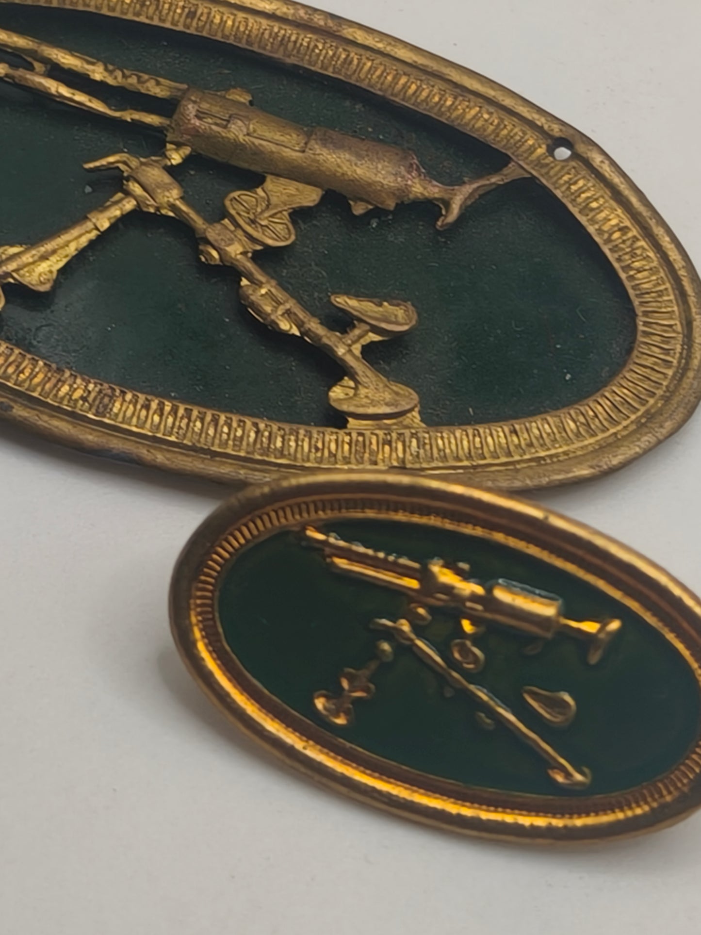 Maxim Machine Gunner Badge. Spanish Civil War.