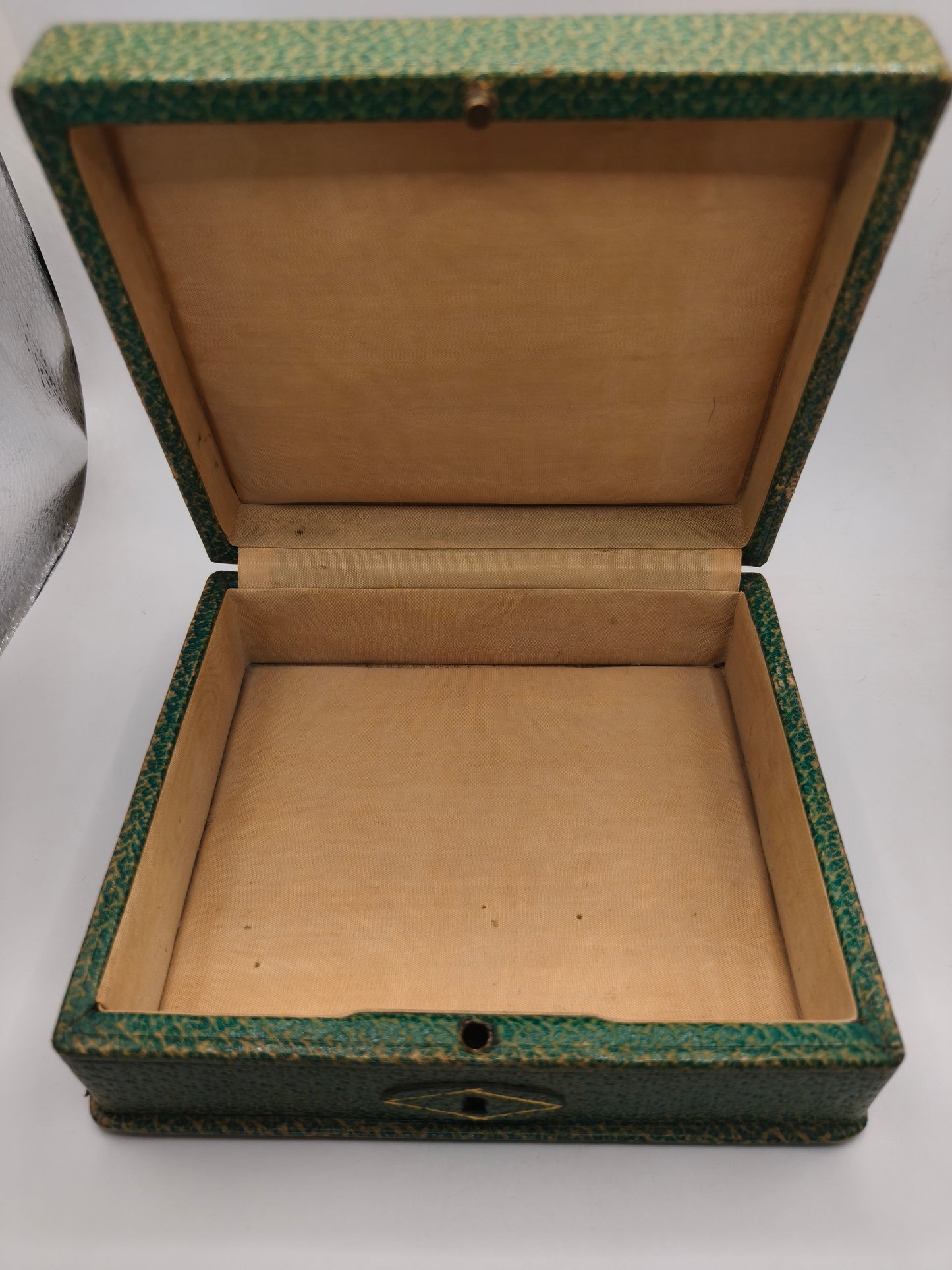 Caja con Cruz orden Calatrava. España